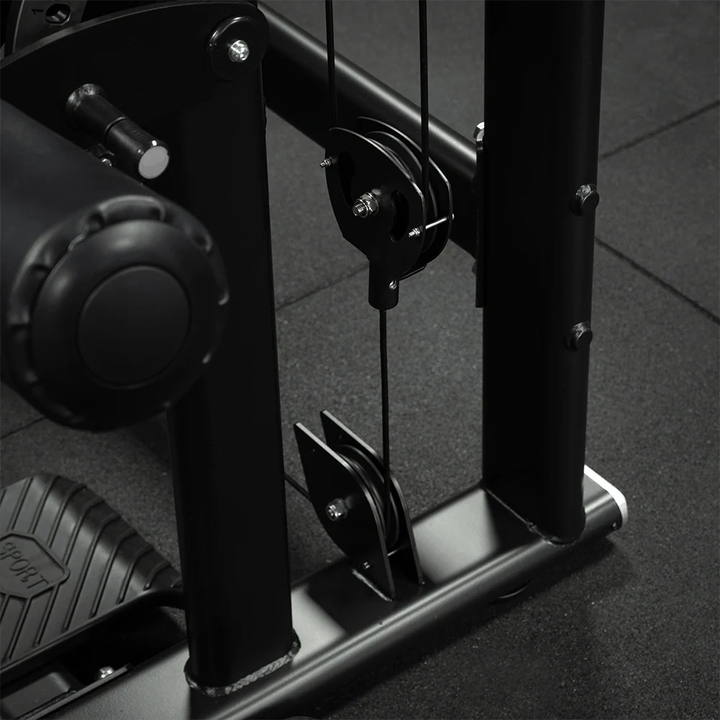 Chest Pull | Selectorized Machine - Pro Series